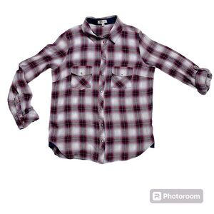 Kut from the Kloth Women's Plaid Shirt Pearl Snaps Red White Blue Size Small